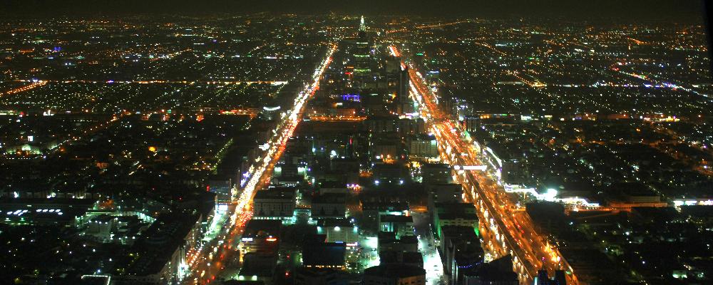Ryadh at night view from Kingdom Tower 2009